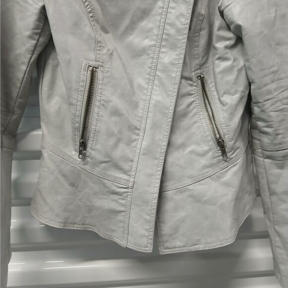 Dolce Cabo Womens Moto Jacket Medium Light Gray Faux Leather Biker Zip Pockets - Picture 5 of 10